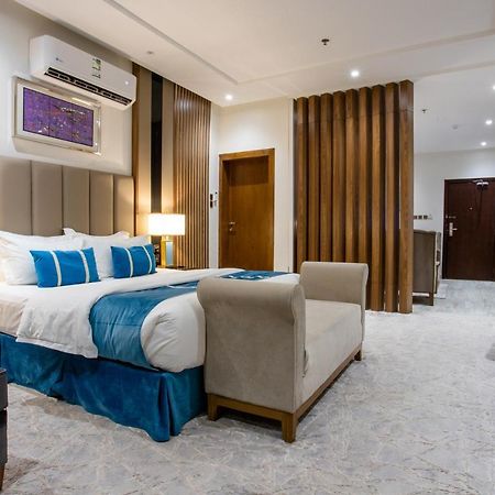 Golden Bujari Hotel - Diyafa Khamis Mushait Esterno foto