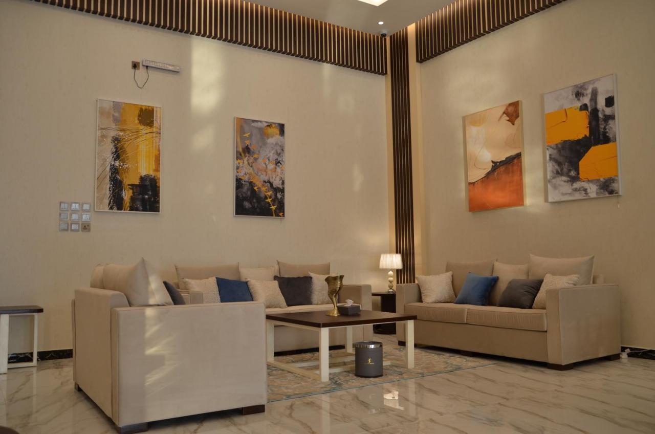 Golden Bujari Hotel - Diyafa Khamis Mushait Esterno foto